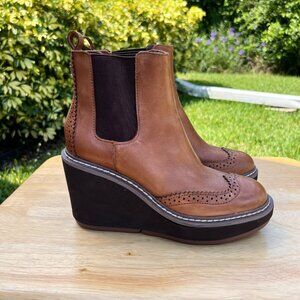 Tommy Hilfiger Brown Wingtip Platform Wedge Booties Size 6M